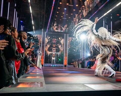 Legendary gallery image 4