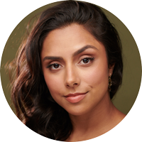 Michelle Kare headshot