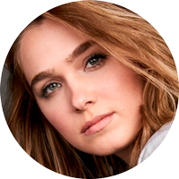 Haley Lu headshot